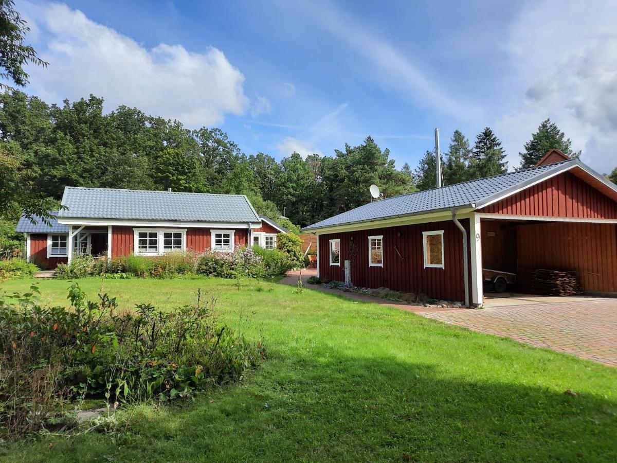 Idyllisches Schwedenhaus In Ruhiger Hanglage Oetzen ภายนอก รูปภาพ